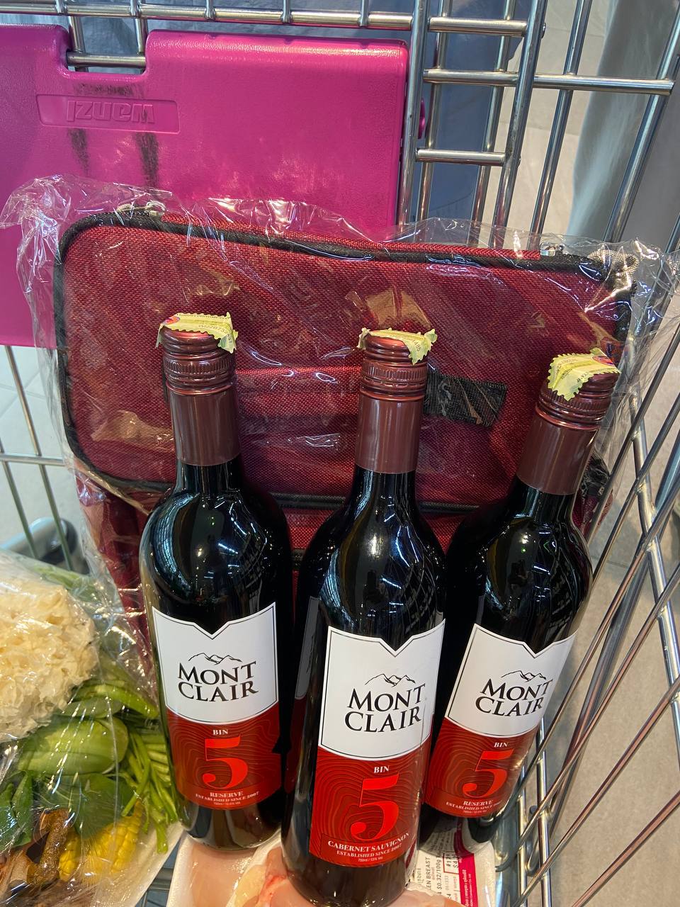 AEON Mall 2 Mont Clair wine tasting experience by Siam Winery